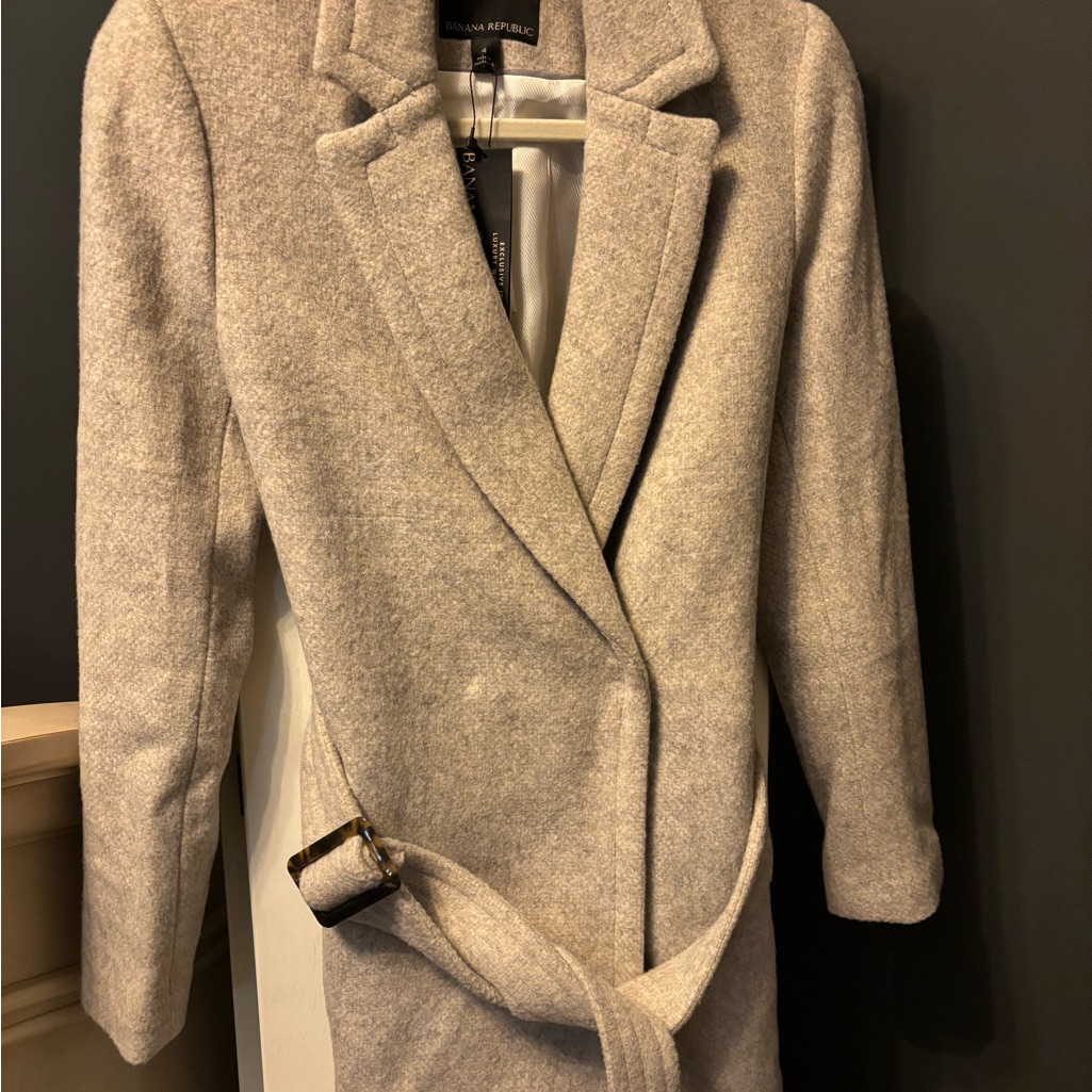 Banana Republic Women's Light Gray Trench Coat